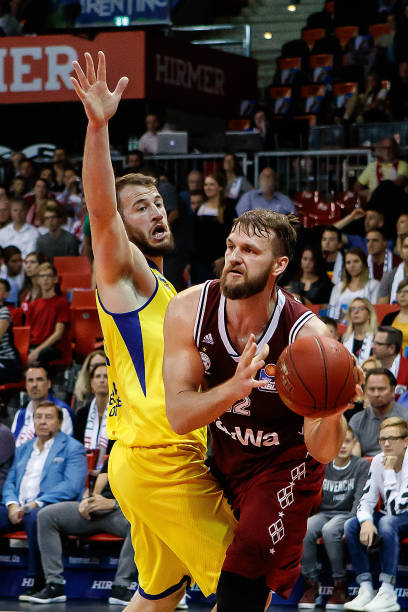 他曾在访谈 他曾在访谈