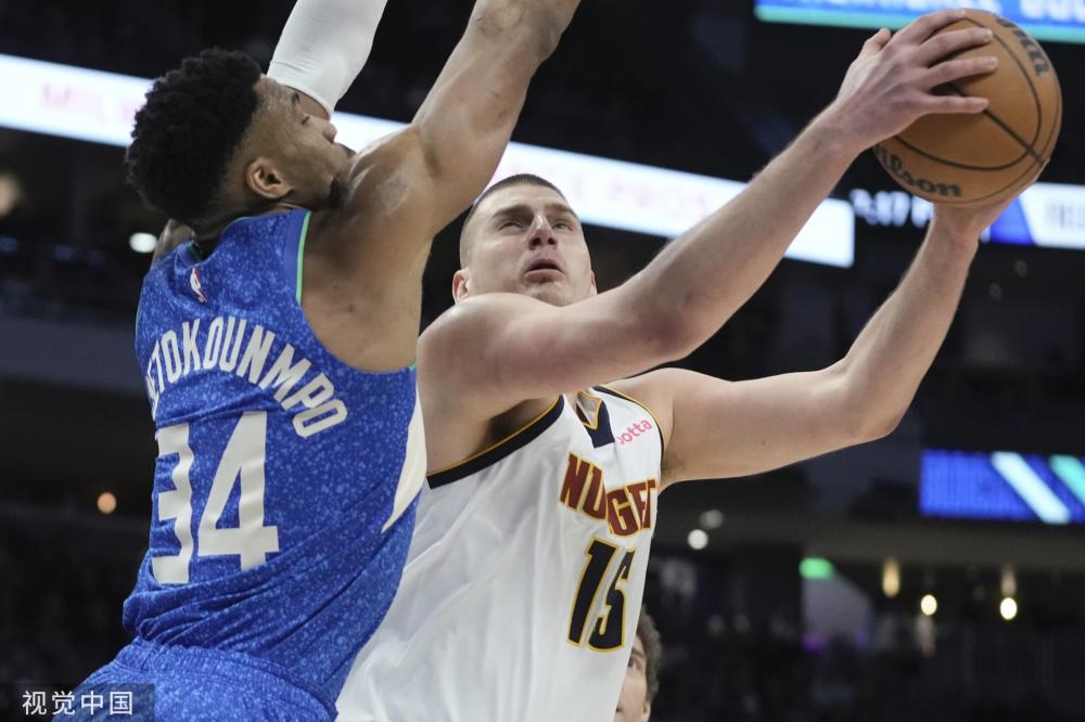 而在比赛的 而在比赛的