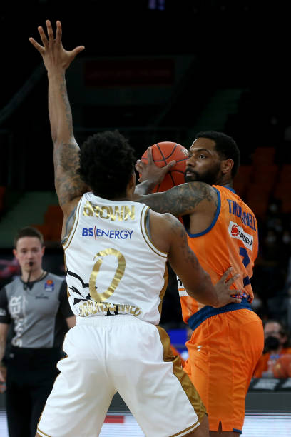 估其角色 估其角色