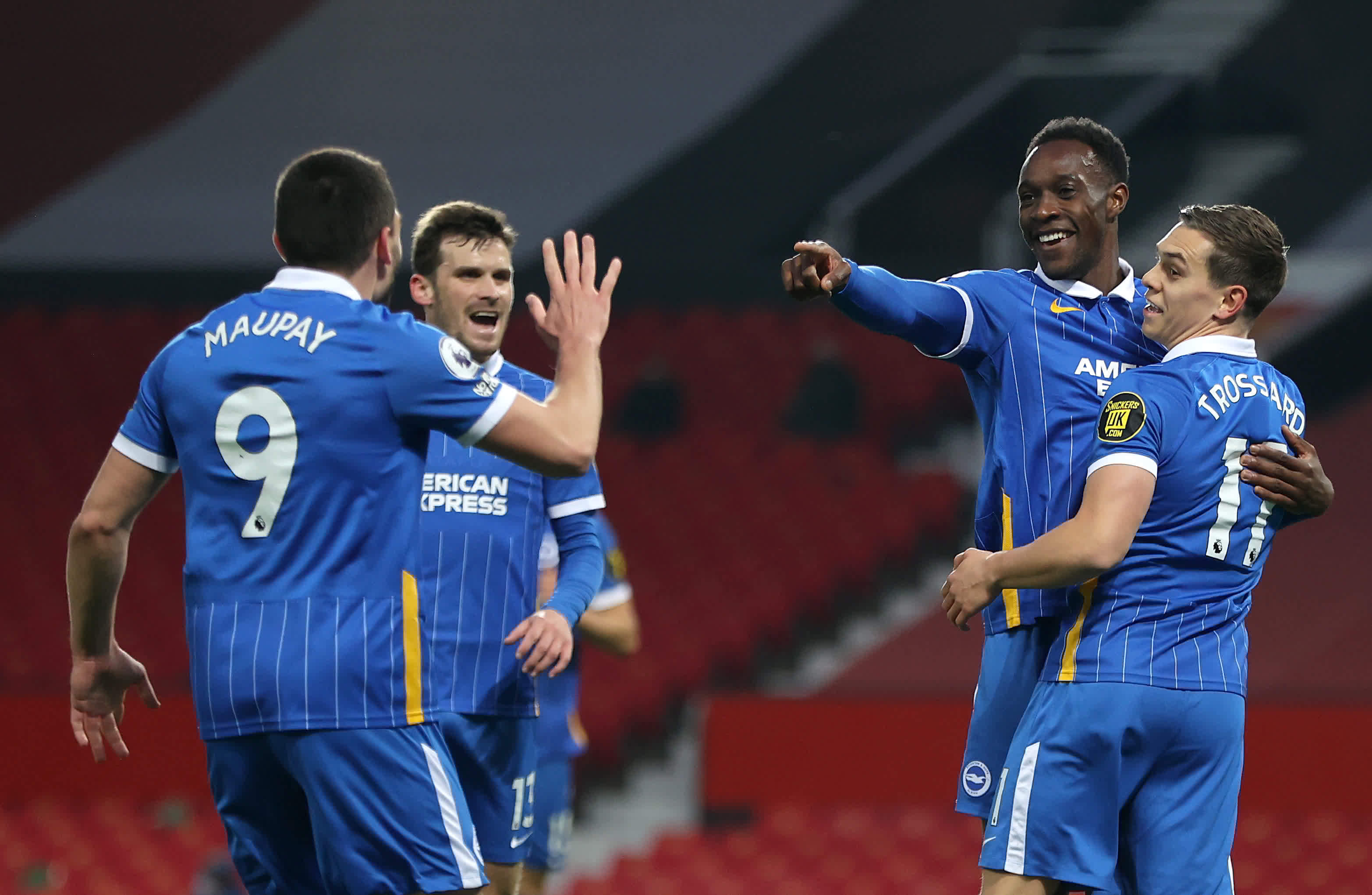 用多次头球 用多次头球