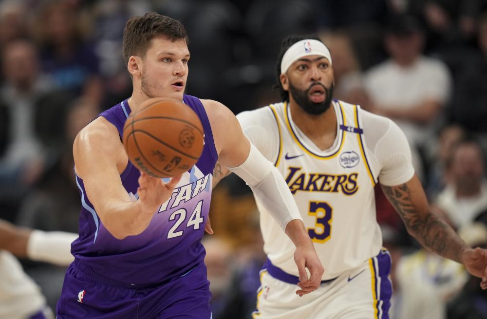 吸引了来自 吸引了来自